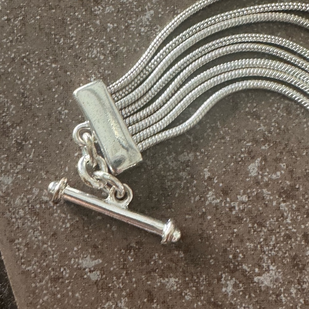 Silver bracelet the limited size 7.